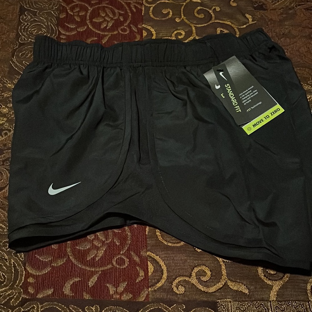 Nike Tempo Track Short